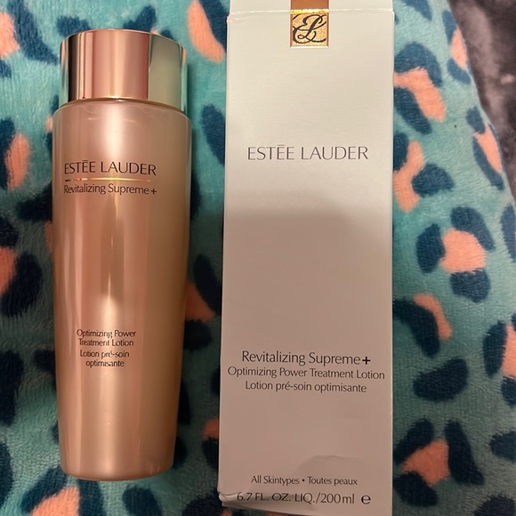 Revitalizing Supreme+ Optimizing Power Treatment lotion 200ml - Picture 2 of 4